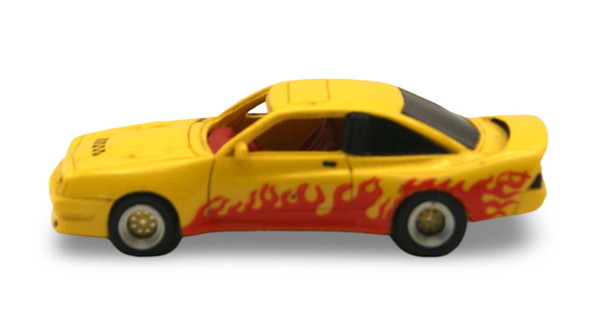 BoS Opel Manta B Mattig 1991 1:87 H0 gelb Flammendekor