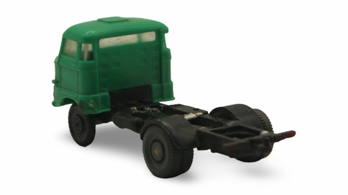 IFA W50 Fahrgestell Grün 1:120 TT – ohne Container