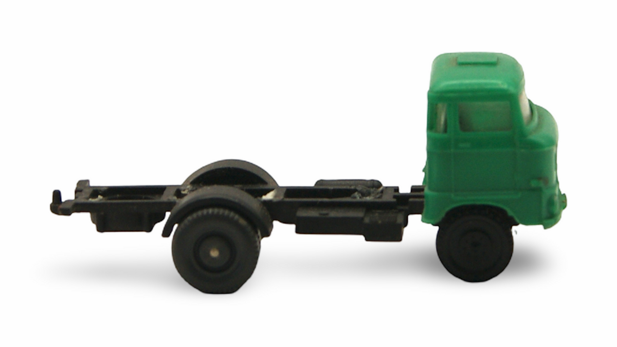 IFA W50 Fahrgestell Grün 1:120 TT – ohne Container