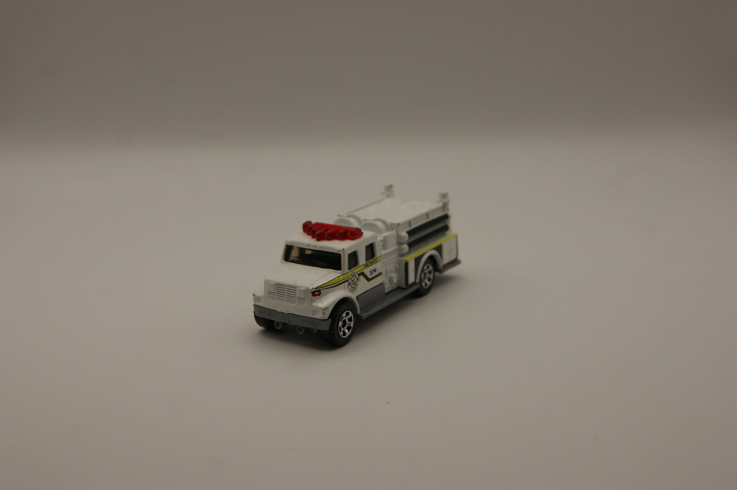 Matchbox International Pumper Feuerwehr weiß Engine 379 Modellauto lose
