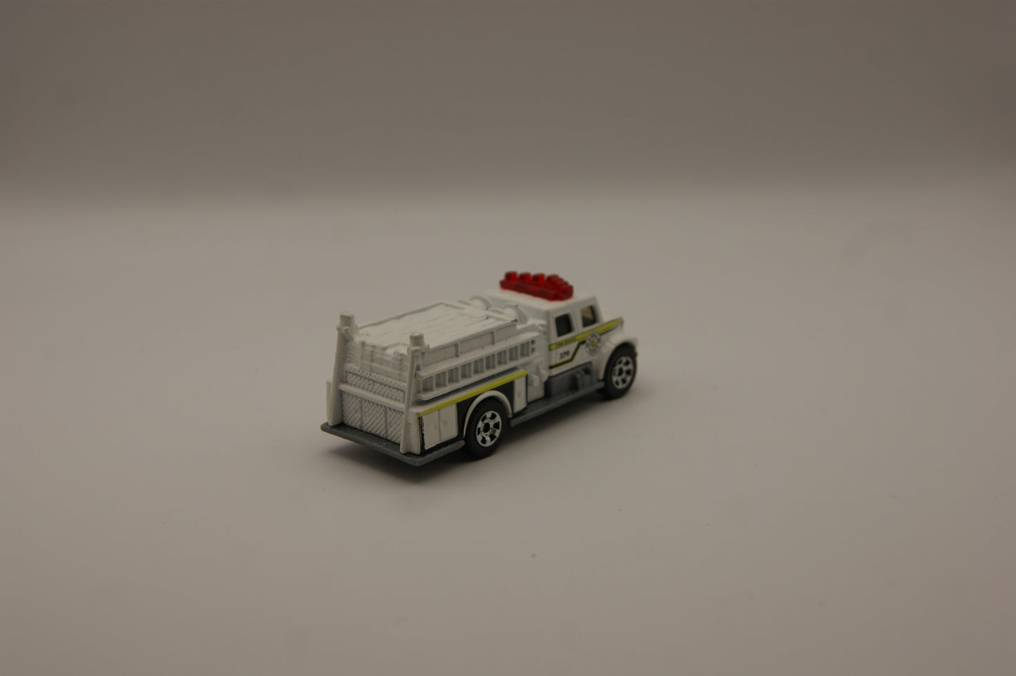 Matchbox International Pumper Feuerwehr weiß Engine 379 Modellauto lose