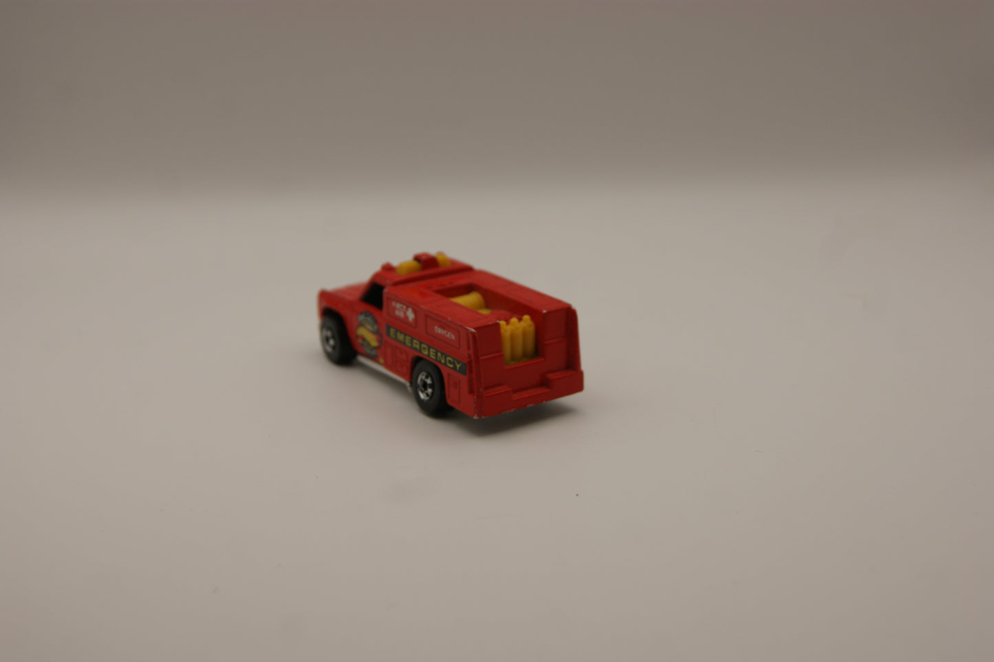 Hot Wheels Rescue Ranger Emergency Rescue Unit rot Vintage Malaysia lose (Kopie)
