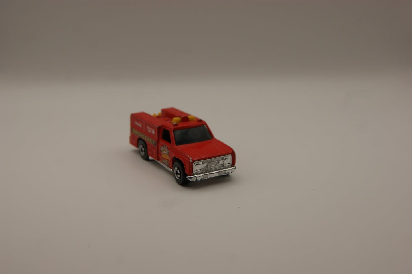 Hot Wheels Rescue Ranger Emergency Rescue Unit rot Vintage Malaysia lose (Kopie)