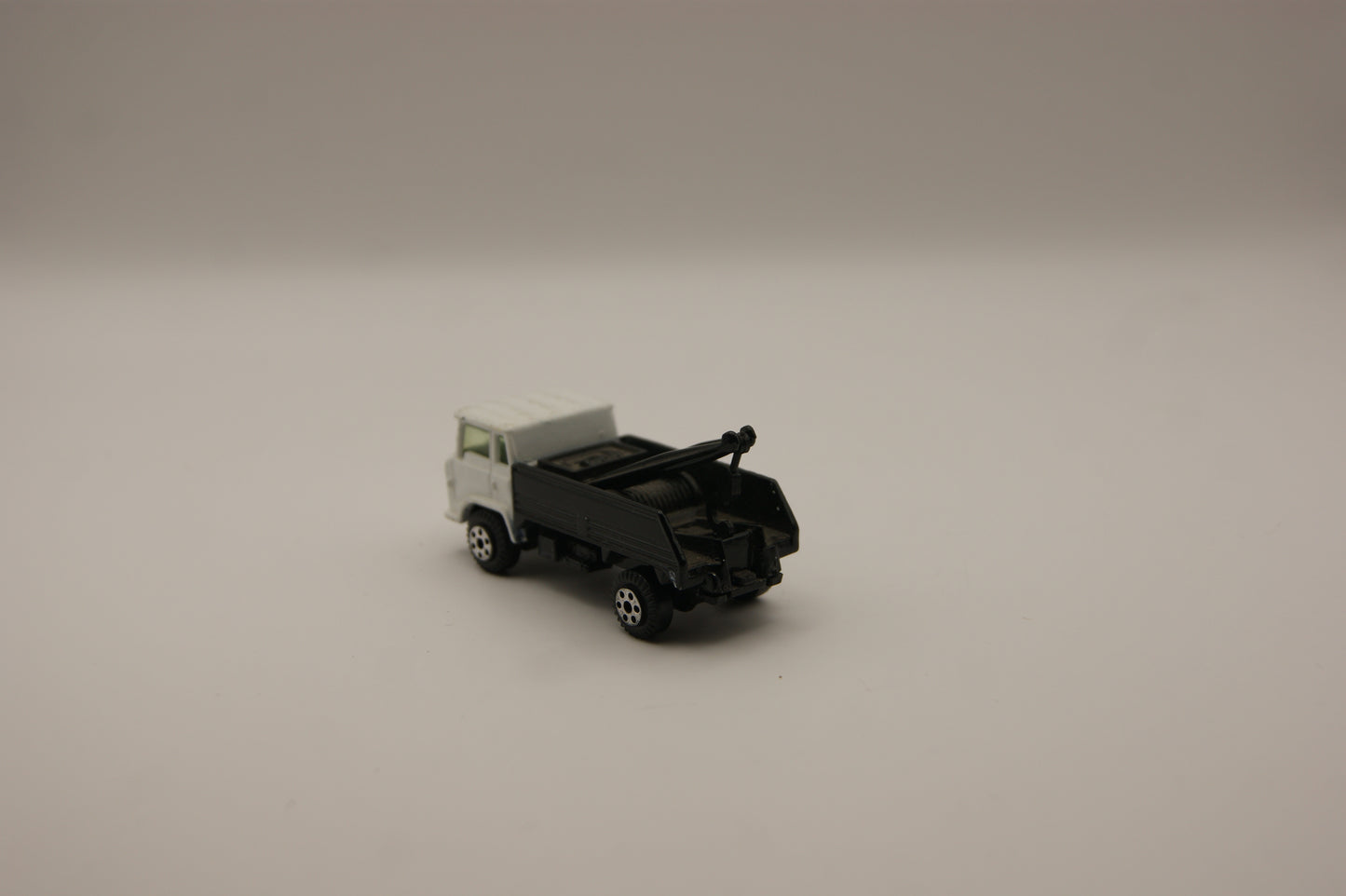Yat Ming Abschleppwagen Wrecker Tow Truck weiß schwarz Vintage Hong Kong 1:64