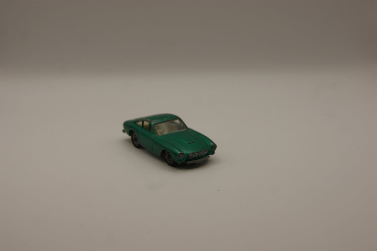 Matchbox Lesney No. 75 Ferrari Berlinetta grün Regular Wheels Vintage England