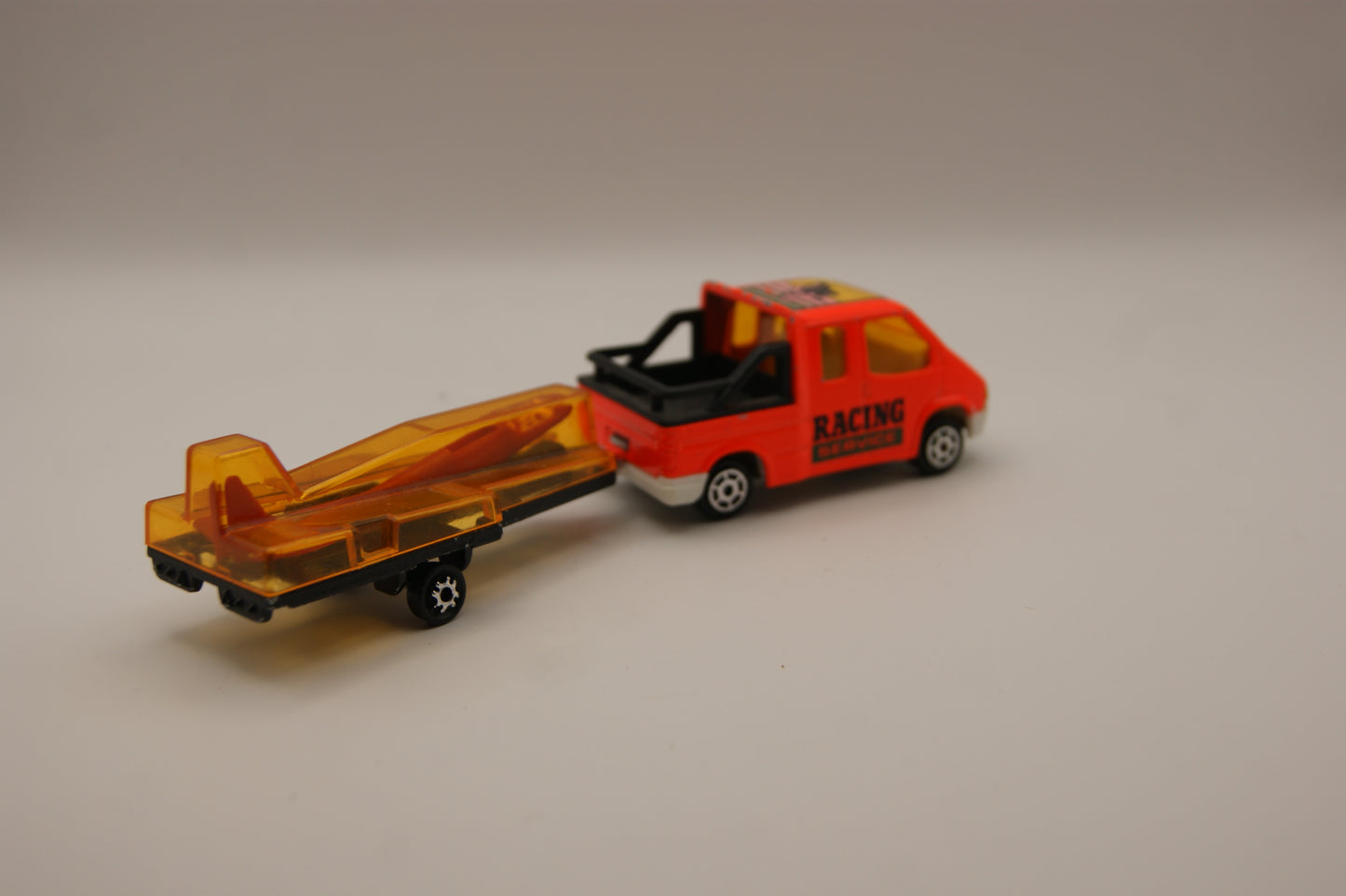 Majorette Ford Transit Racing Service Nr. 243 mit Segelflugzeug