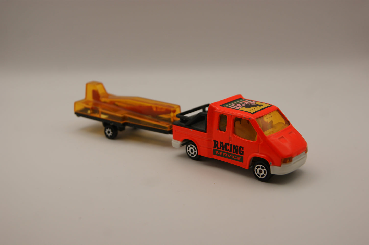 Majorette Ford Transit Racing Service Nr. 243 mit Segelflugzeug