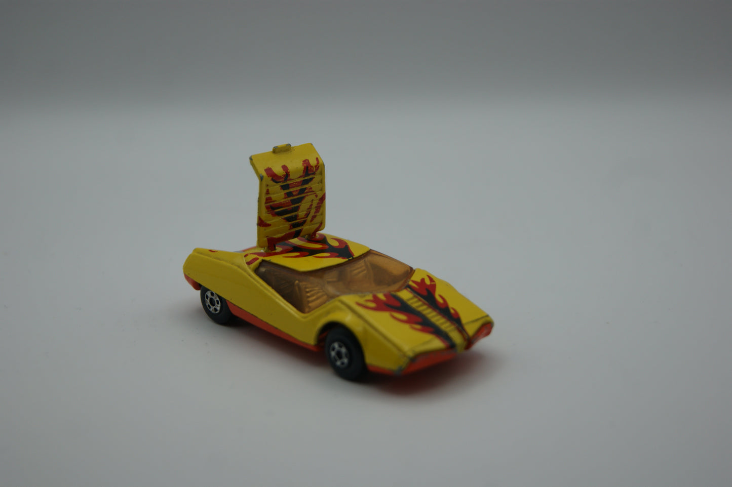 Matchbox Lesney Superfast Nr. 33 Datsun 126X Streakers gelb Flammen Vintage
