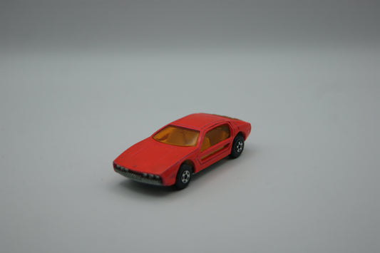 Matchbox Superfast No. 32 Maserati Bora rot gelber Boden Lesney England 1972