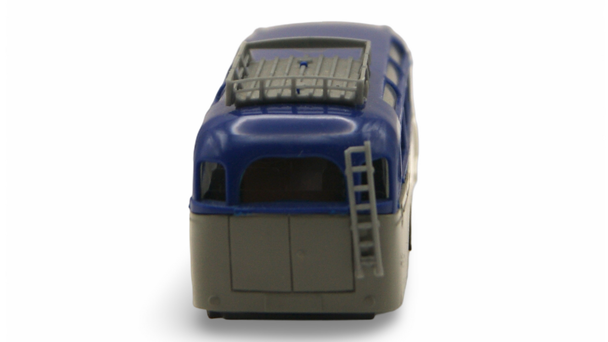 Praline Mercedes-Benz O 3500 Reisebus Blau Grau 1:87 H0 – guter Zustand