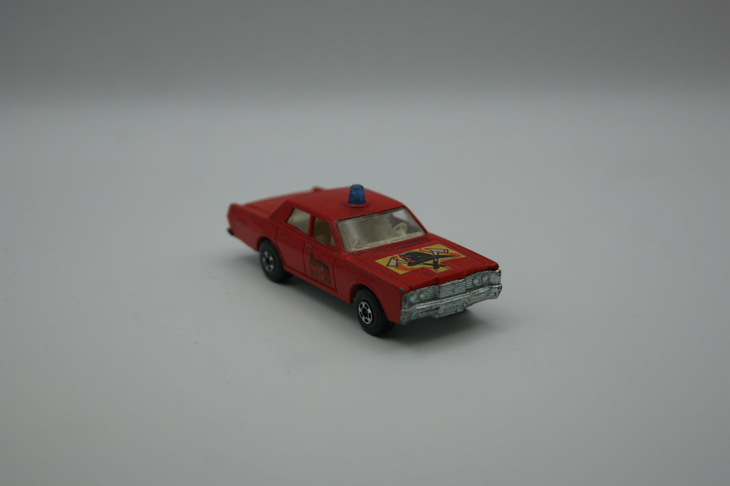 Matchbox Lesney No. 59 Ford Galaxie Fire Chief rot Superfast England 1970