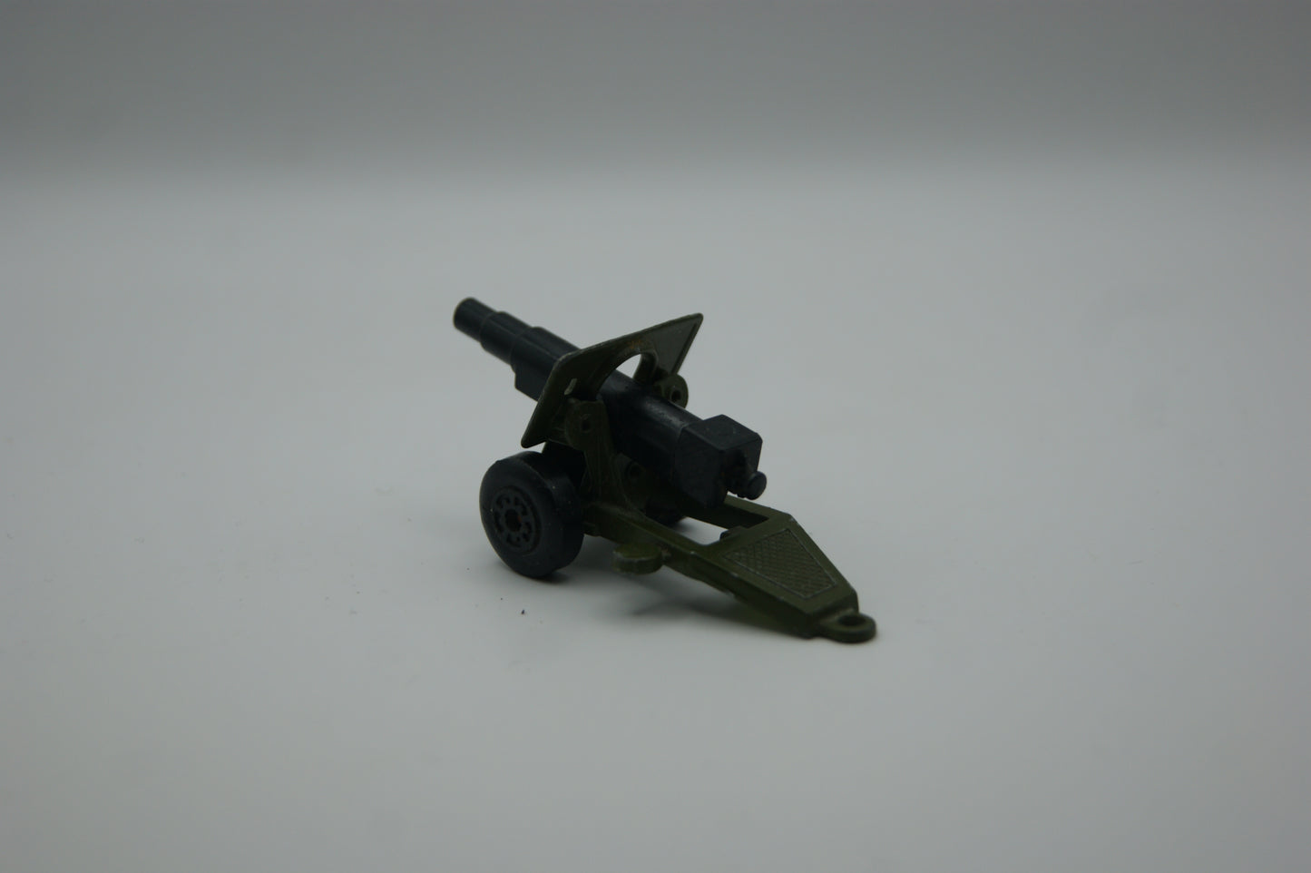 Matchbox Superfast No. 32 Field Gun Militärkanone olivgrün Lesney 1977