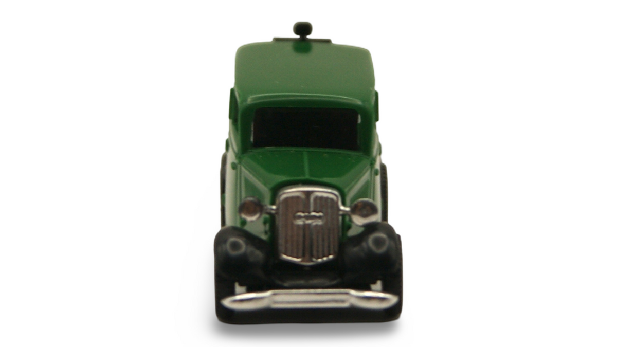 Brekina DKW F7 Kastenwagen Persil Grün 1:87 H0 – guter Zustand