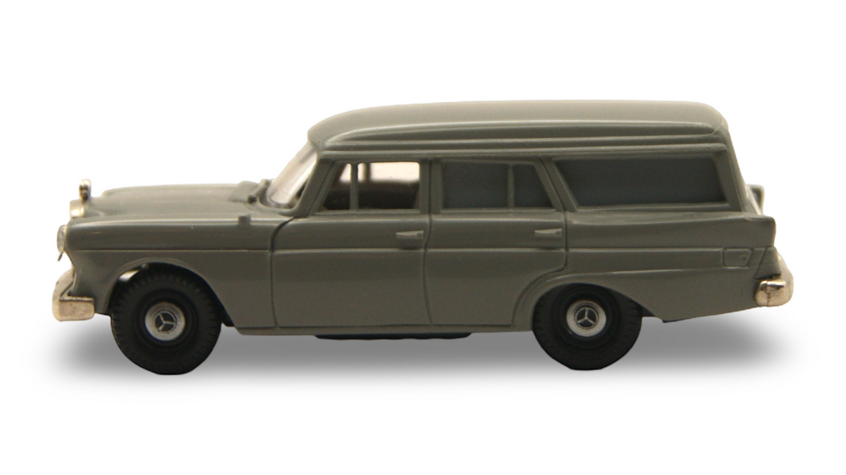 Brekina Mercedes-Benz 190c Universal Kombi Grau 1:87 H0 – guter Zustand