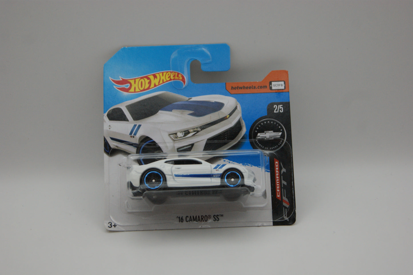 Hot Wheels ’16 Camaro SS 2017 Camaro Fifty 2/5 265/365 Weiß Short Card OVP