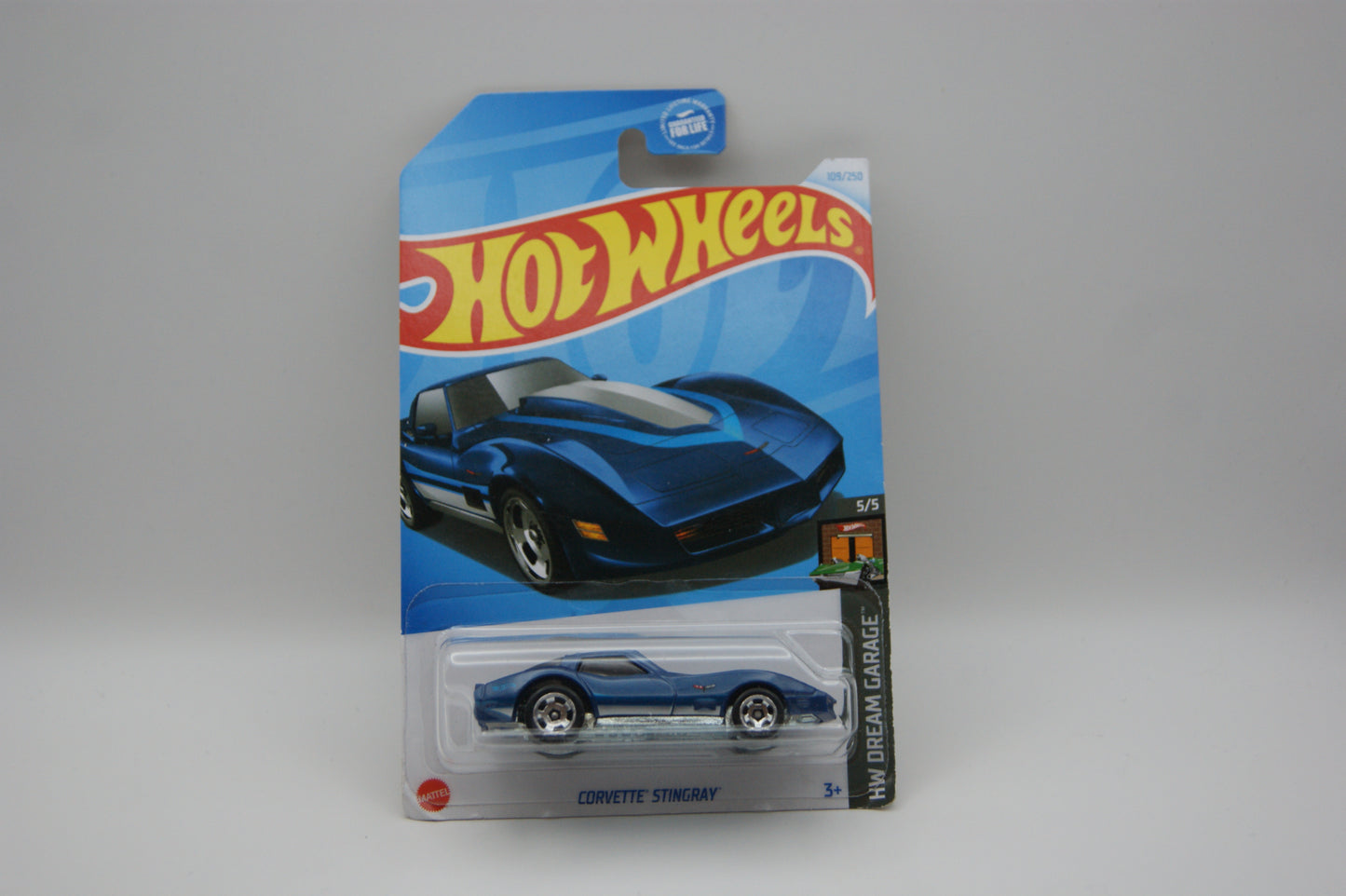 Hot Wheels Corvette Stingray 2024 HW Dream Garage 5/5 109/250 Blau HTD53 OVP