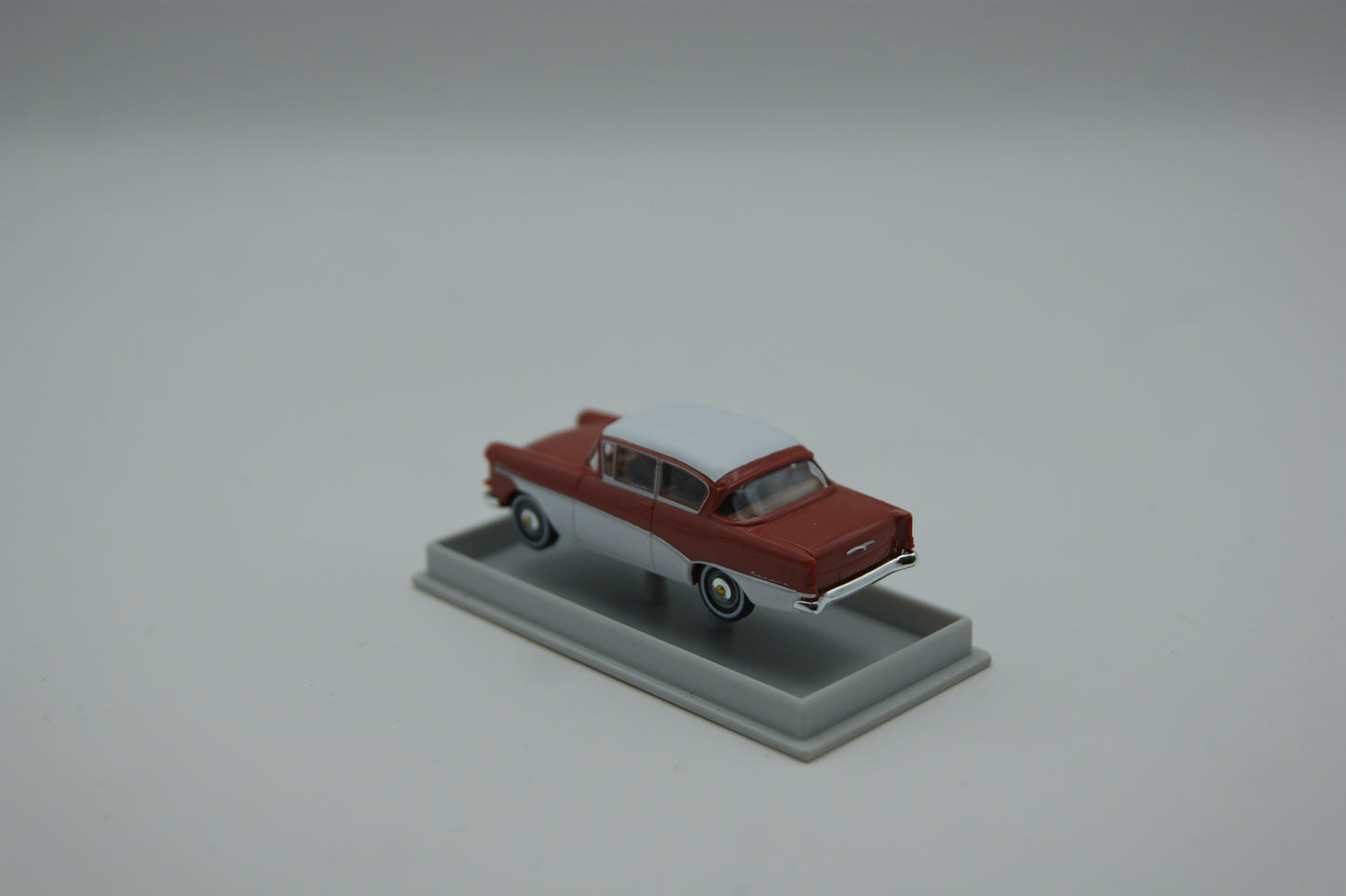 Brekina 20015 Opel Rekord P1 Limousine braunrot weiß 1:87 H0 OVP