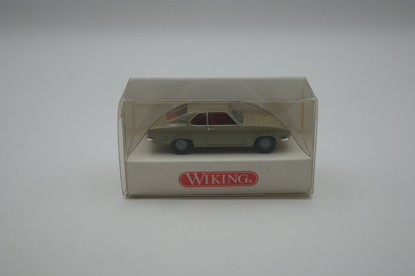 Wiking 8270123 Opel Manta A graubeige 1:87 H0 Oldtimer OVP