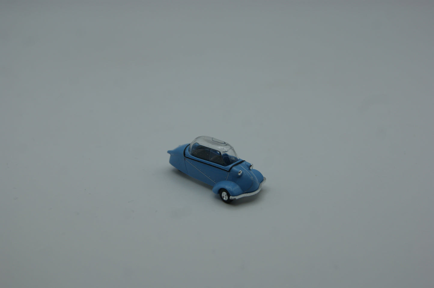 Busch 48800 Messerschmitt KR 200 Kabinenroller hellblau 1:87 H0 OVP