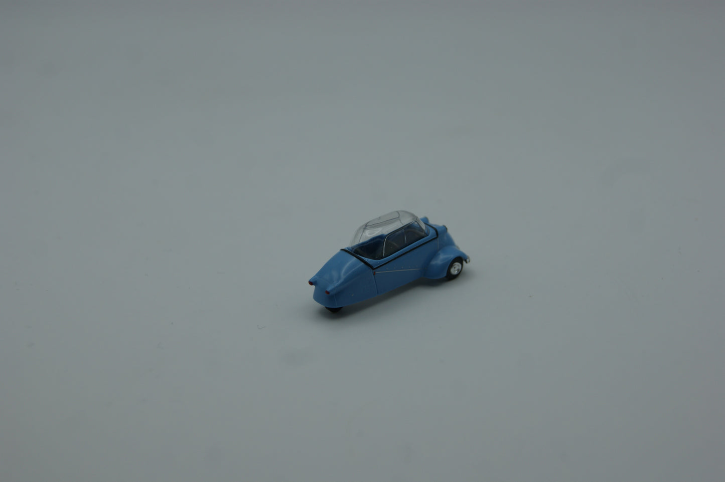 Busch 48800 Messerschmitt KR 200 Kabinenroller hellblau 1:87 H0 OVP