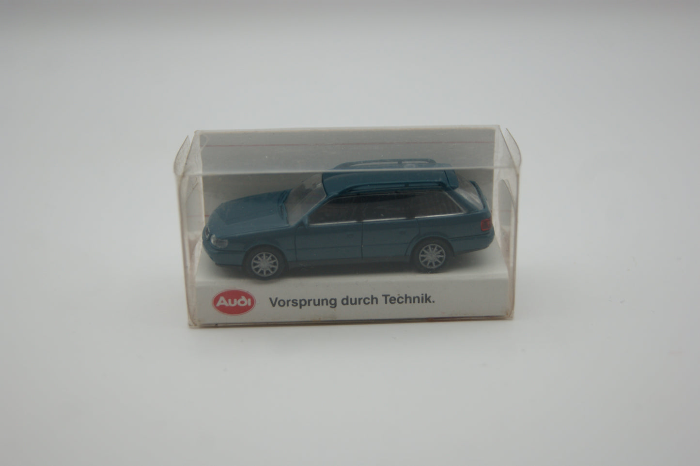Rietze Audi 100 Avant C4 grün metallic Dachträger 1:87 H0 Audi OVP