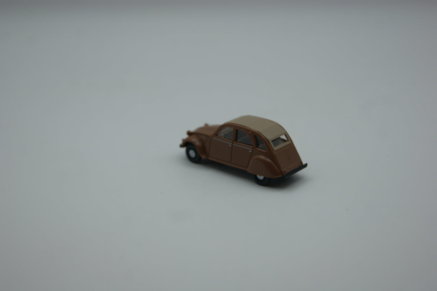Wiking 080911 Citroën 2CV Ente beigebraun 1:87 H0 OVP