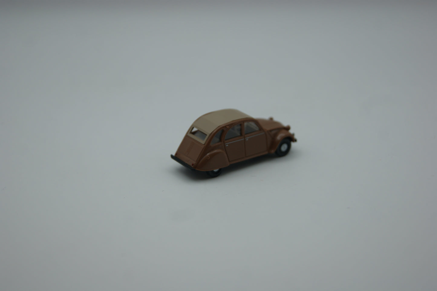Wiking 080911 Citroën 2CV Ente beigebraun 1:87 H0 OVP