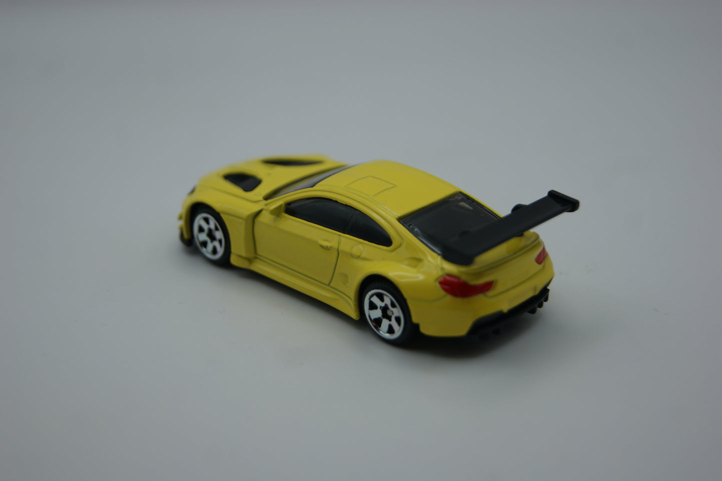 MSZ BMW M6 GT3 1:64 Gelb Metal Speed Zone Diecast Modell mit OVP