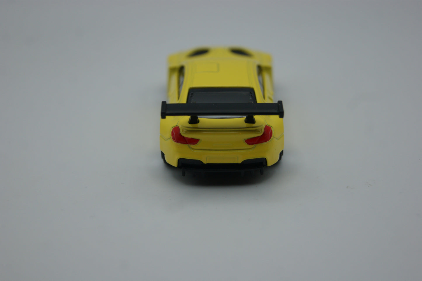 MSZ BMW M6 GT3 1:64 Gelb Metal Speed Zone Diecast Modell mit OVP