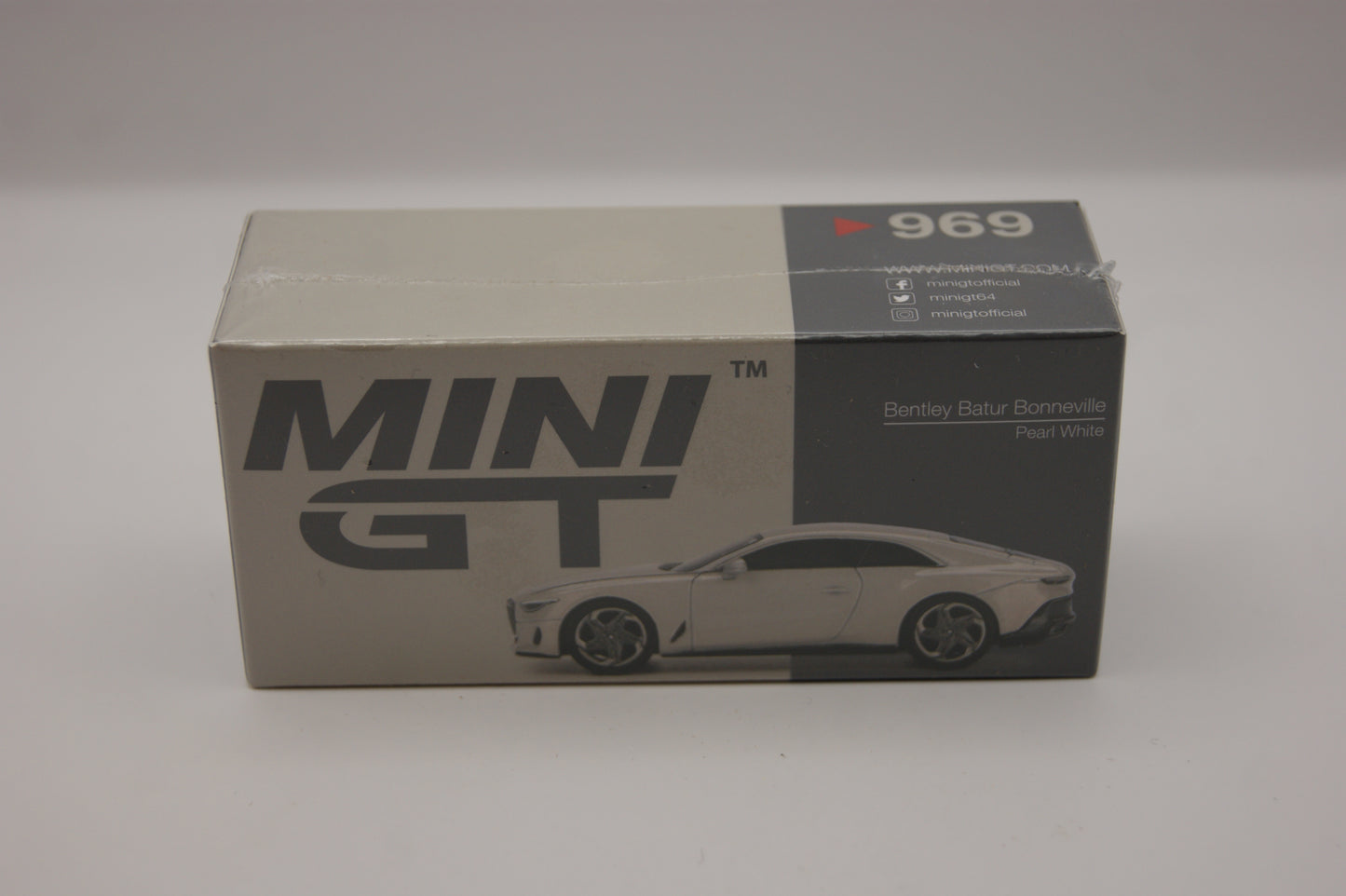 MINI GT 969 Bentley Batur Bonneville Pearl White LHD 1:64 MGT00969-L OVP