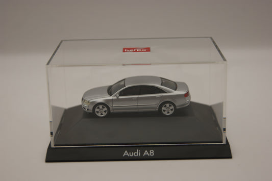 Herpa 101448 Audi A8 D3 Limousine silbermetallic 1:87 H0 OVP