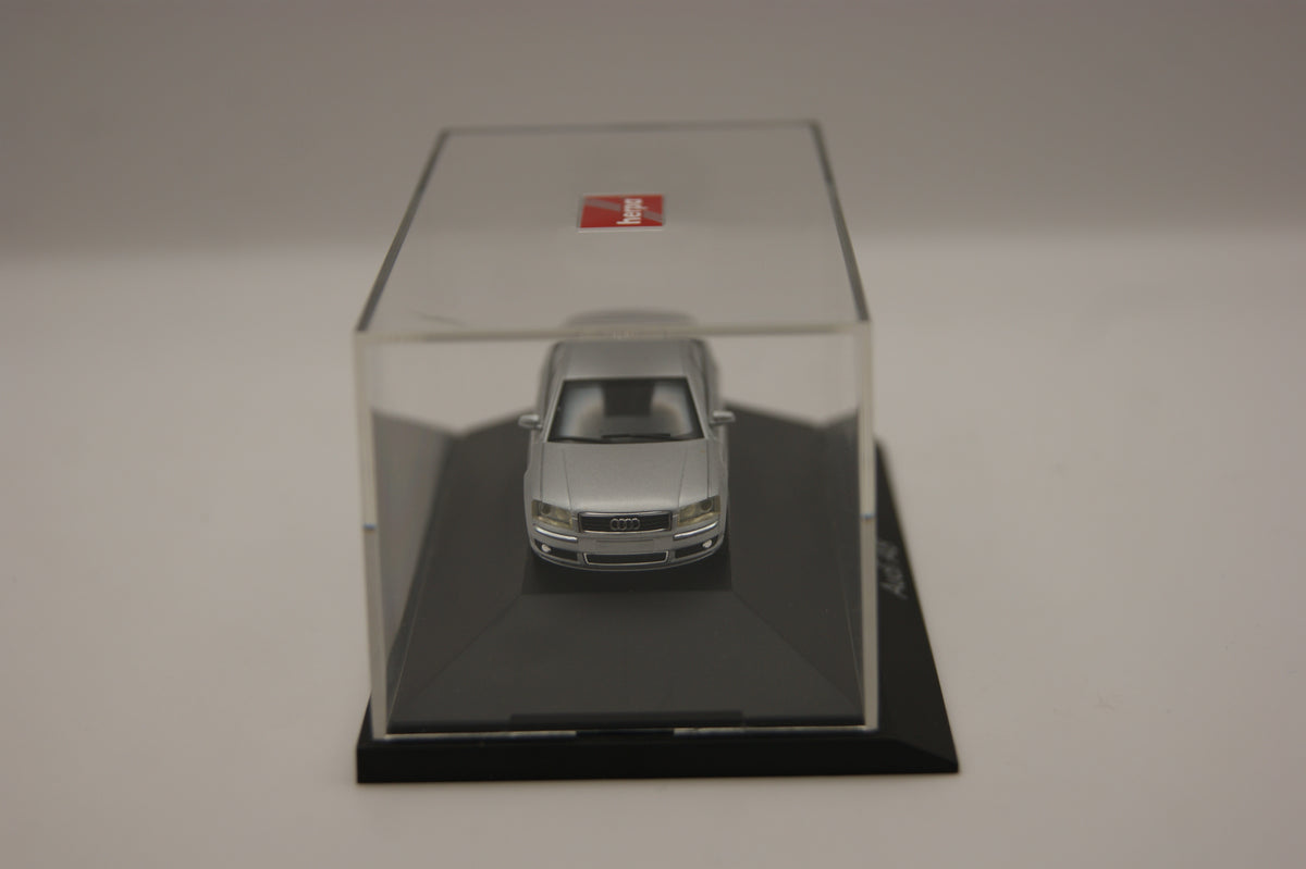 Herpa 101448 Audi A8 D3 Limousine silbermetallic 1:87 H0 OVP