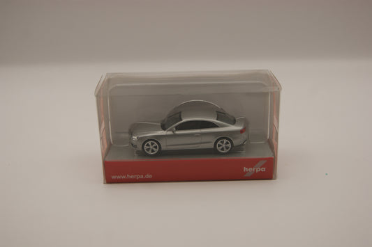 Herpa 033770-002 Audi A5 Coupé 8T Eissilber metallic 1:87 H0 OVP