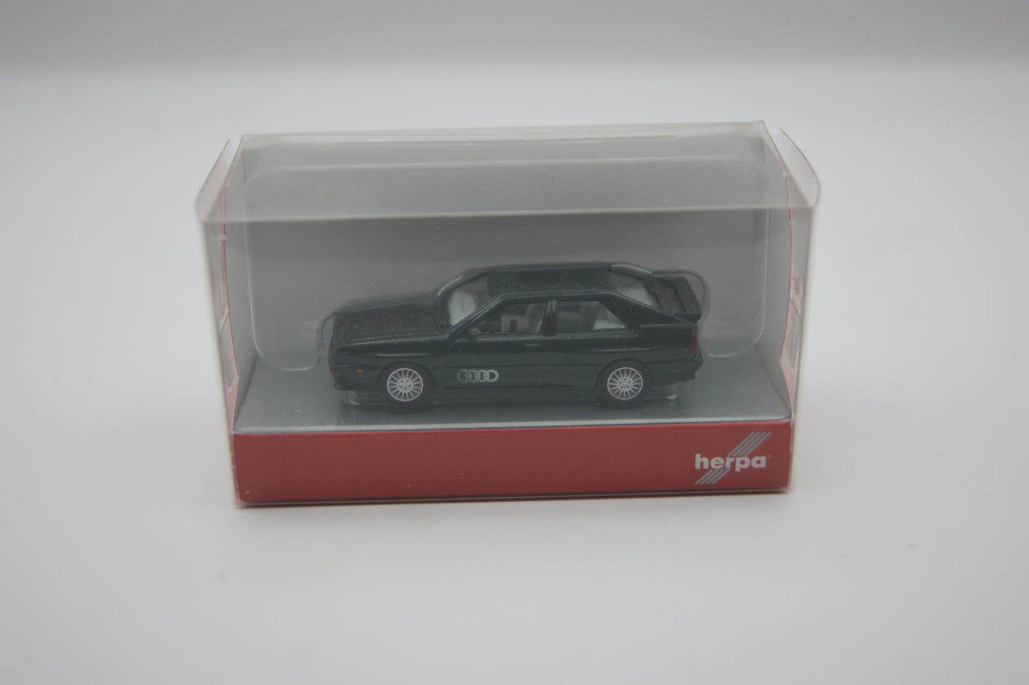 Herpa 033336-002 Audi Ur-quattro tiefgrün Perleffekt 1:87 H0 OVP