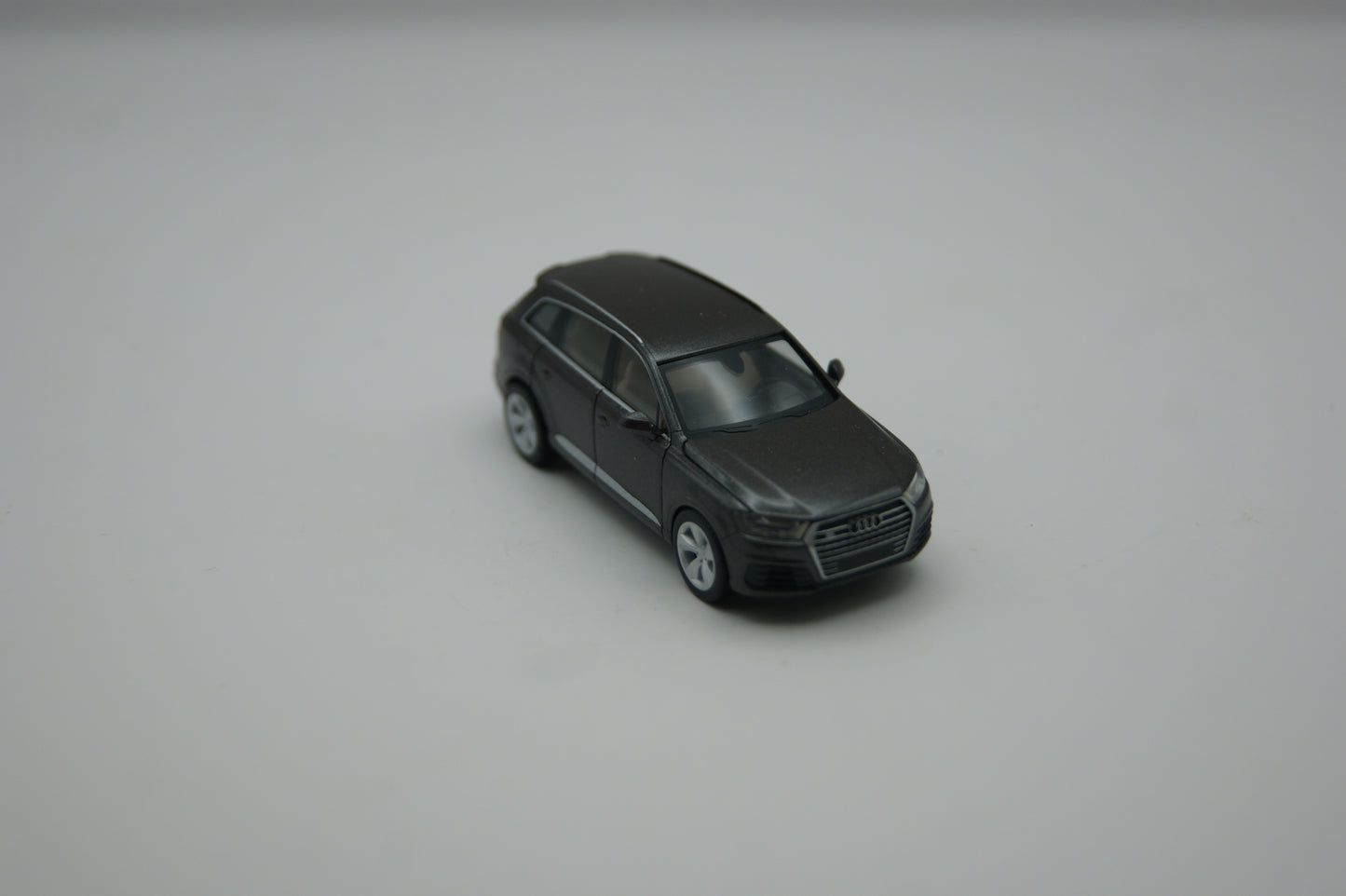 Herpa 038447 Audi Q7 4M 2015 argusbraun metallic 1:87 H0 OVP