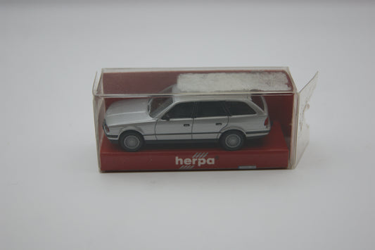 Herpa 030960 BMW 525i Touring E34 silbermetallic 1:87 H0 OVP