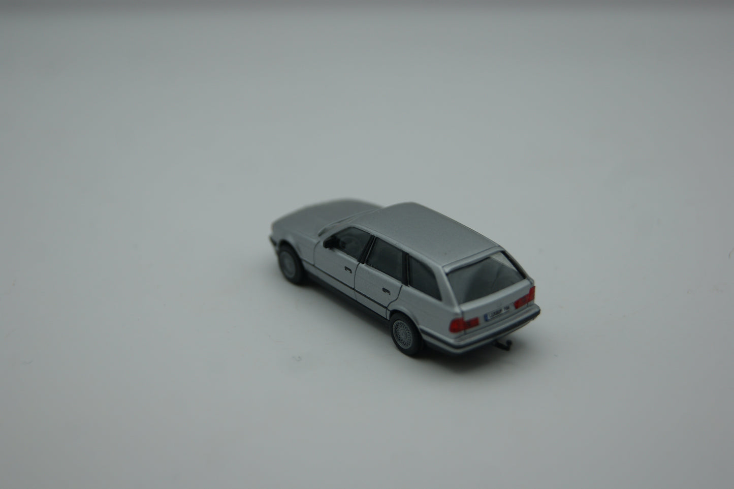 Herpa 030960 BMW 525i Touring E34 silbermetallic 1:87 H0 OVP
