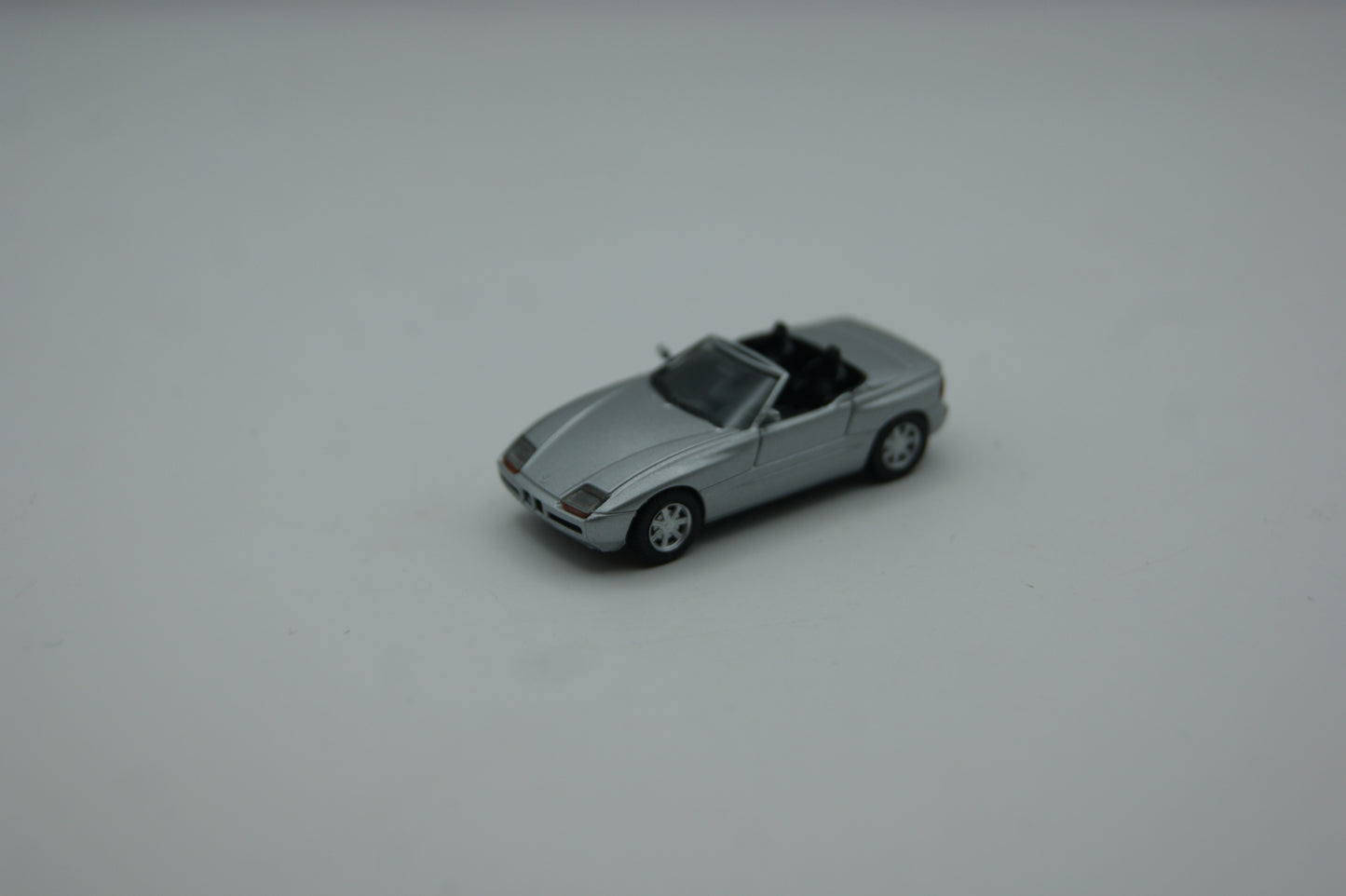 Herpa 033985 BMW Z1 Roadster E30 silbermetallic 1:87 H0 OVP