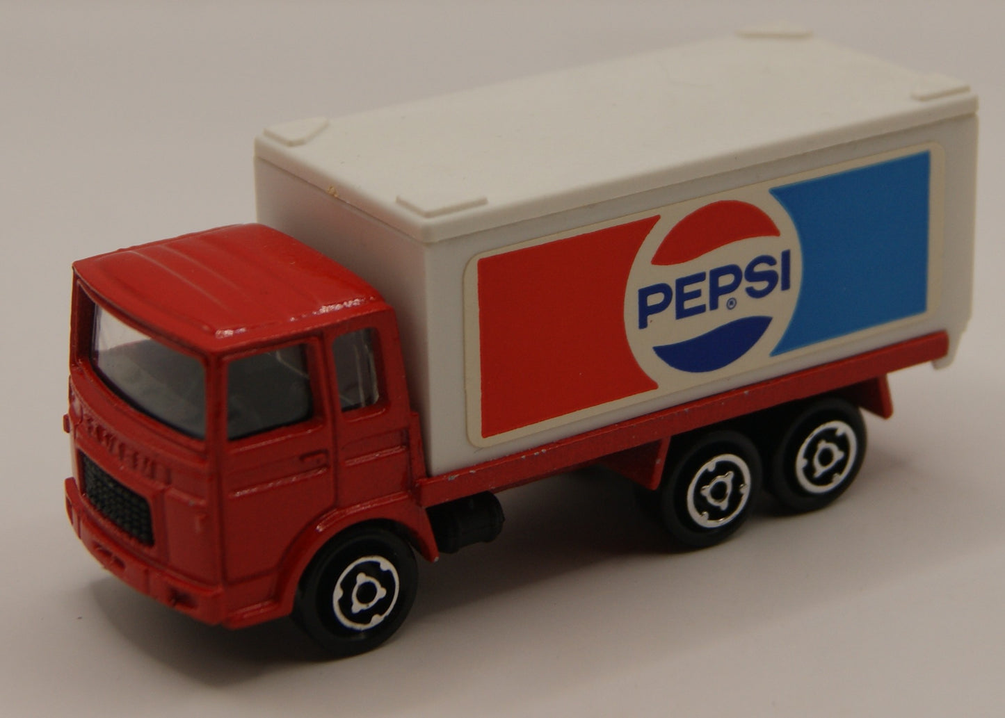 Majorette 214 Saviem SM Container Truck Pepsi 1:100 Made in France Vintage