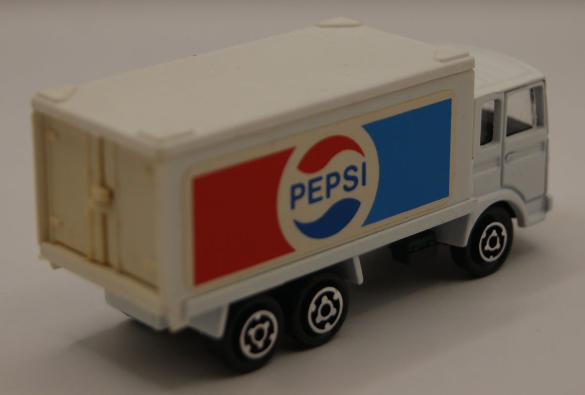 Majorette 214 Saviem SM Container Truck Pepsi Weiß 1:100 Made in France Vintage