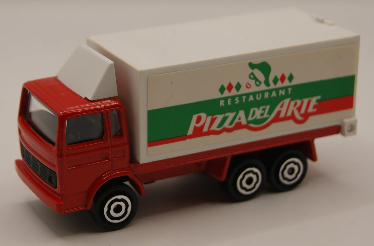 Majorette 265 Renault J Container Truck Pizza Del Arte 1:100 France Vintage