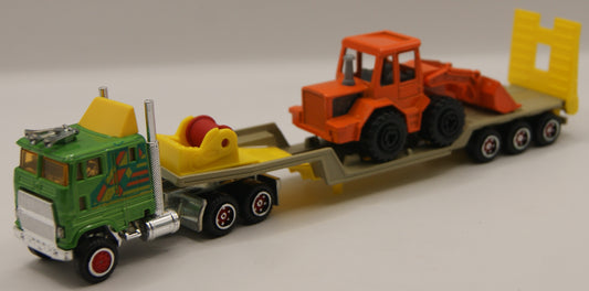 Majorette 602 Ford CL 9000 Tieflader mit Radlader Vintage 1:87 Made in France