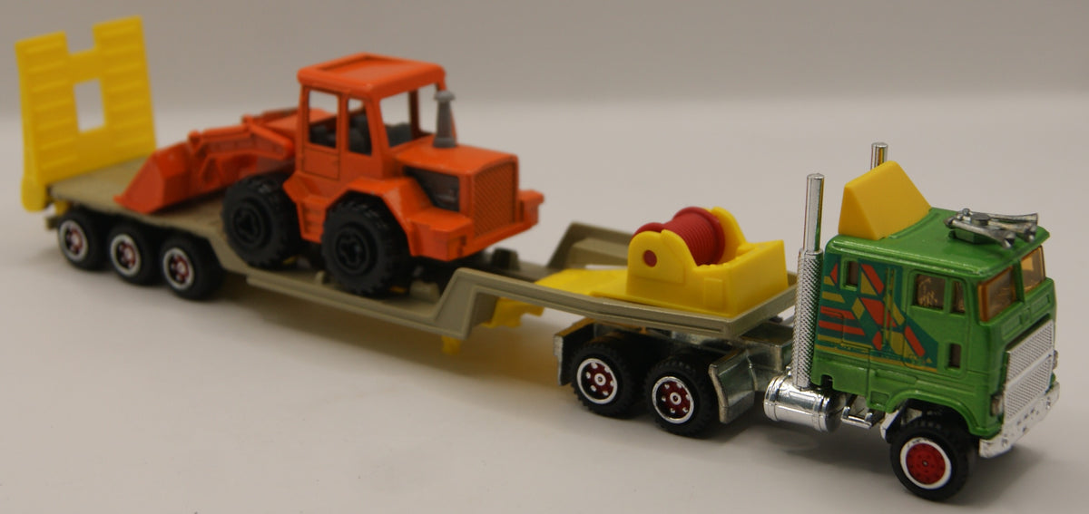 Majorette 602 Ford CL 9000 Tieflader mit Radlader Vintage 1:87 Made in France
