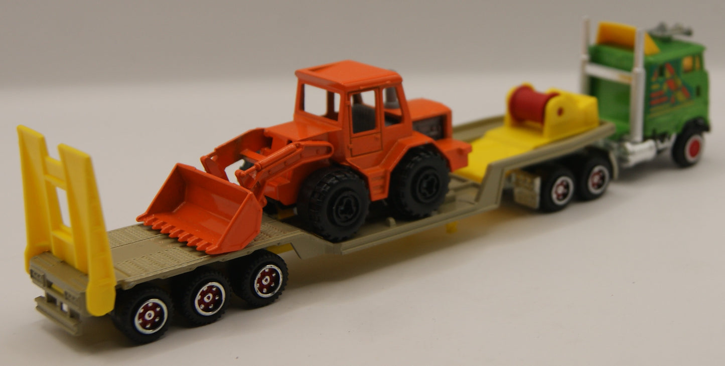 Majorette 602 Ford CL 9000 Tieflader mit Radlader Vintage 1:87 Made in France