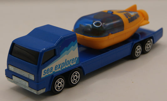 Majorette Vintage Sea Explorer 001 Submarine Transporter Nr. 370 1:100 Made in France