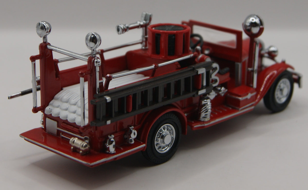Matchbox Models of Yesteryear YFE09 1932 Ford AA Open Cab Fire Engine OVP 1:43