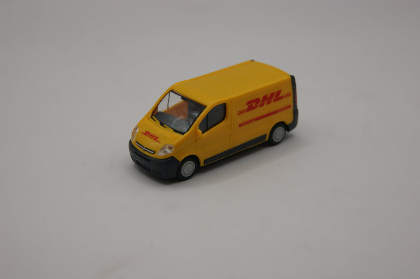 Rietze Opel Vivaro DHL Express & Logistics gelb H0 1:87 mit OVP