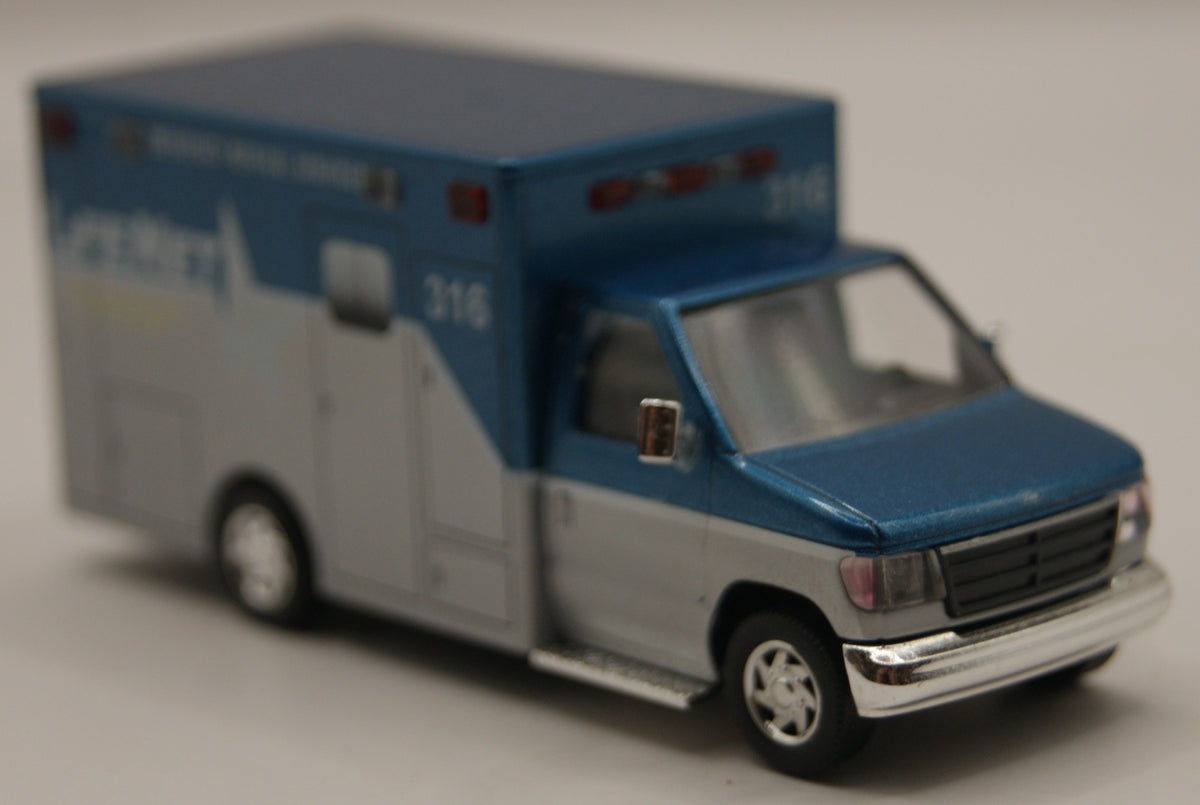 Busch 41820 Ford E-350 LifeNet EMS Ambulance Texas Rettungswagen H0 1:87