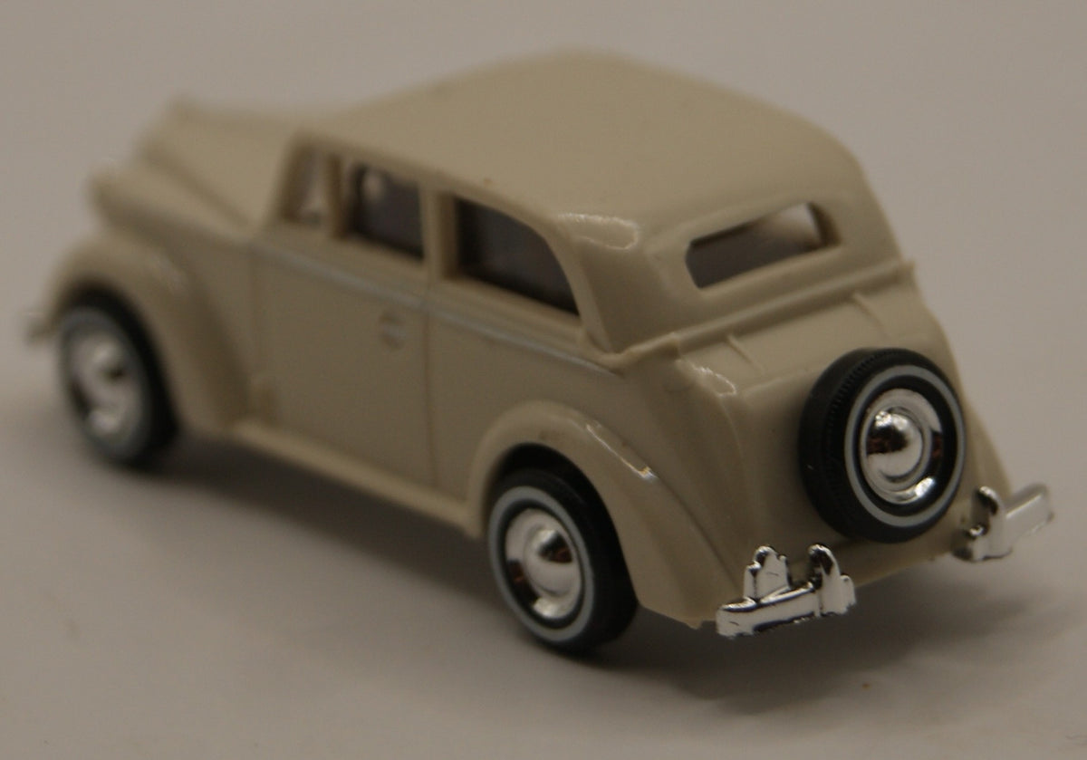 Brekina 20212 Opel Olympia Rekord CarAVan beige/weiß Oldtimer H0 1:87