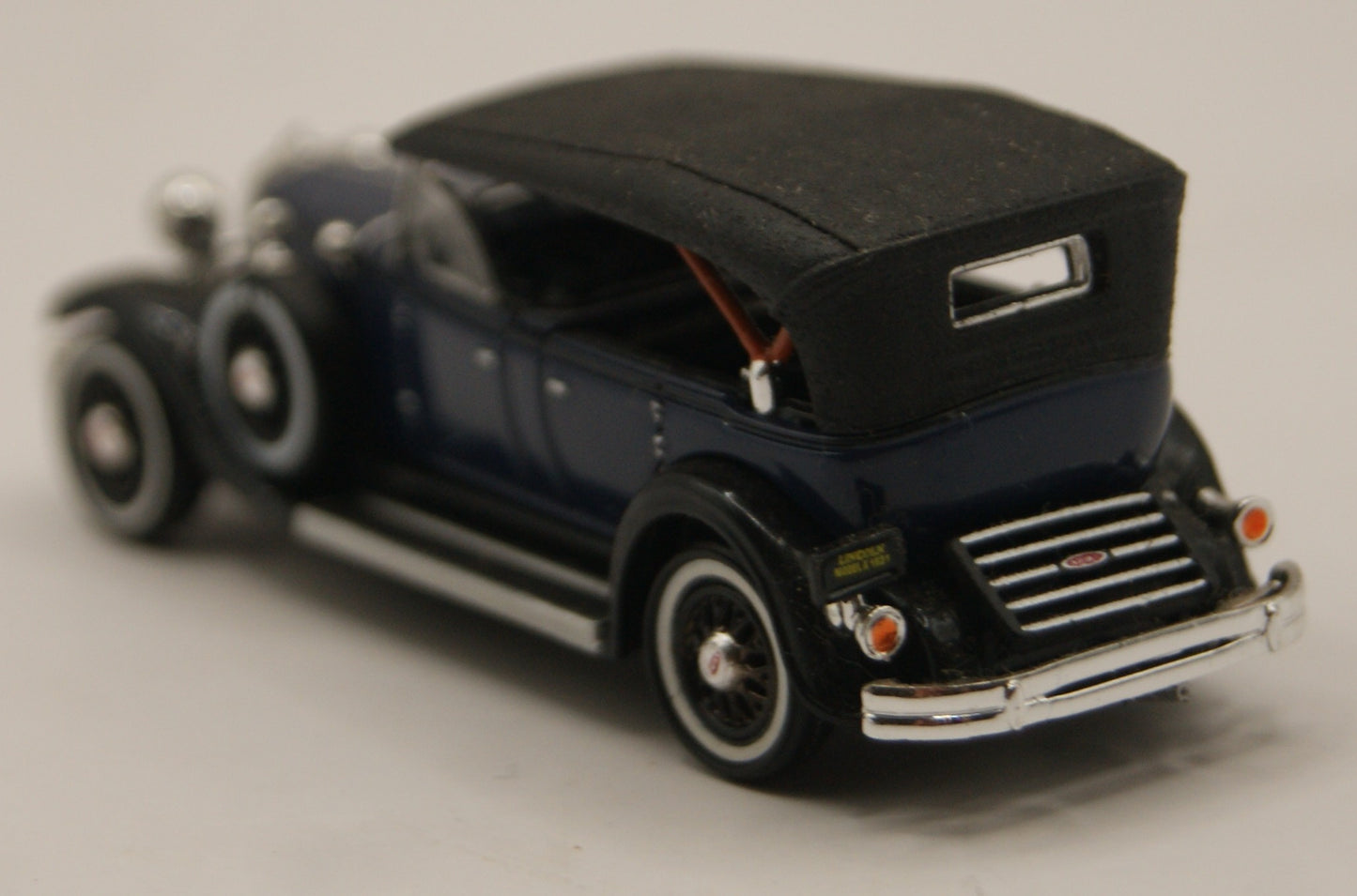 Ricko by Busch 38881 Lincoln Model K Convertible Sedan 1931 dunkelblau Verdeck H0 1:87